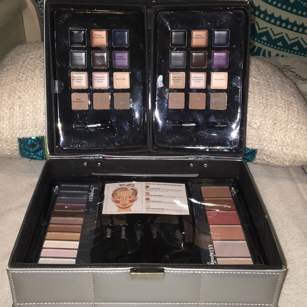 Ulta beauty Be Charming 42 Piece Collection